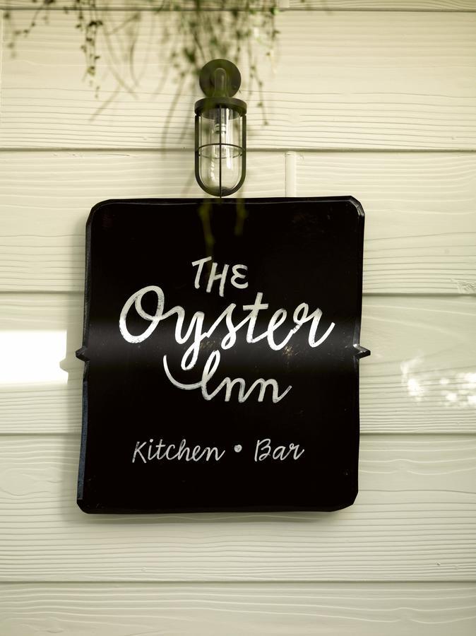 The Oyster Inn Oneroa Exterior photo